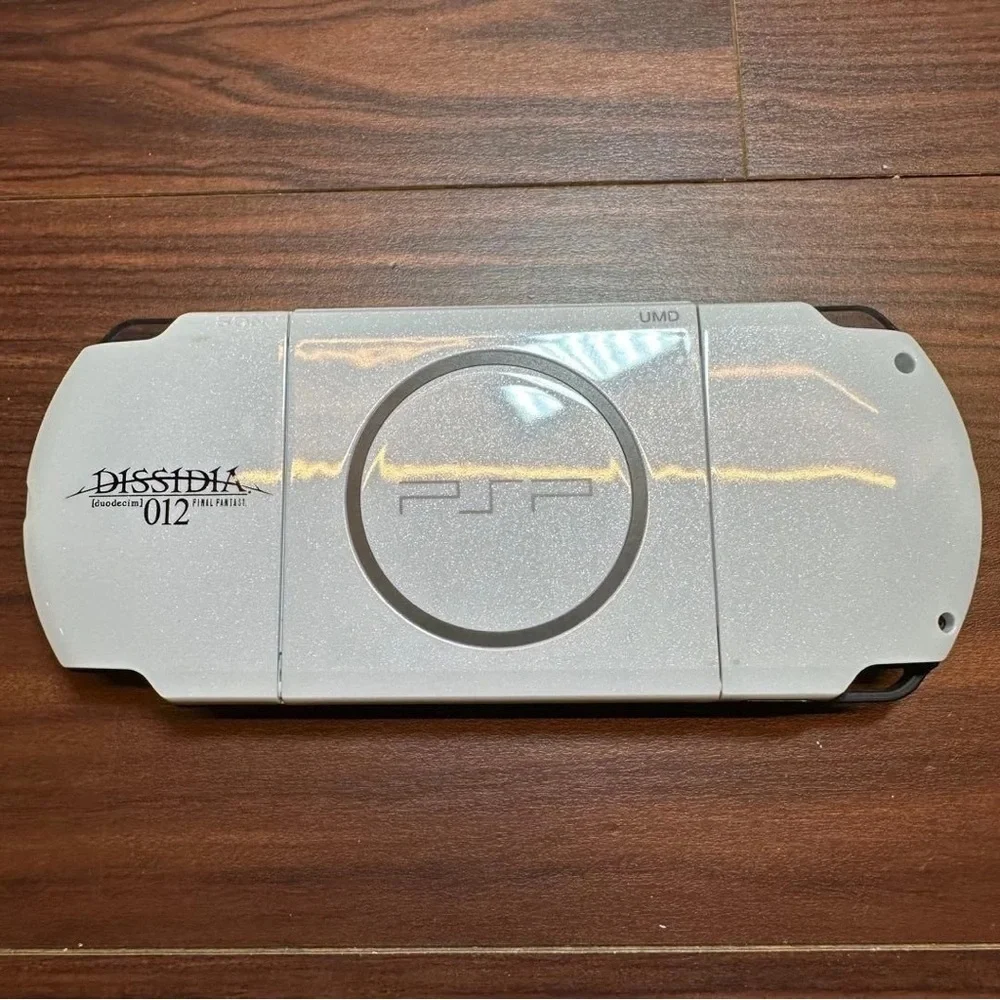 Sony PSP Handheld Console - Artistic White and Black